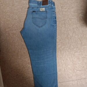 Lee Men's Light Blue Straight Jeans